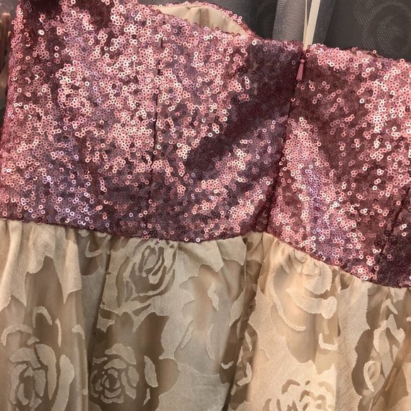 Unique Short Junior Prom Bridesmaid Dress, Size 18 Dusty Rose Pink Rg$499 - Picture 10 of 10